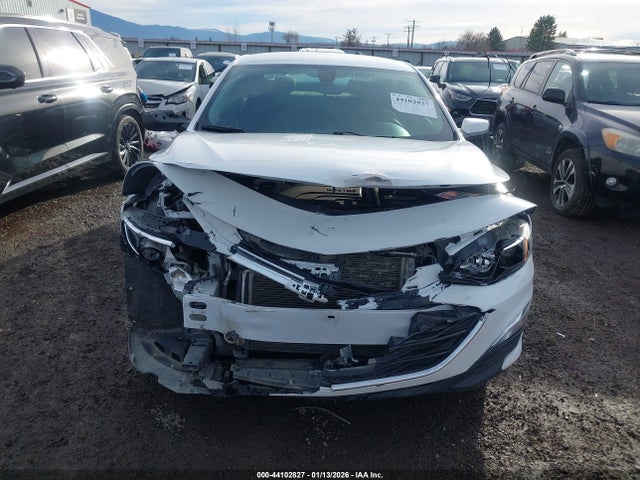 1G1ZG5ST6NF113231 Chevrolet Malibu Fwd Rs