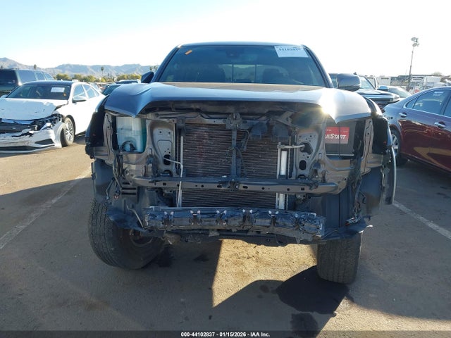 5TFCZ5AN7MX266364 Toyota Tacoma Trd Off-road