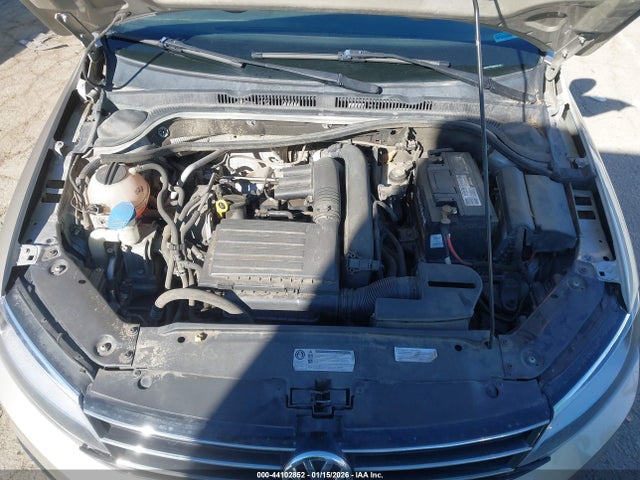 3VW267AJ3GM338195 Volkswagen Jetta 1.4t S