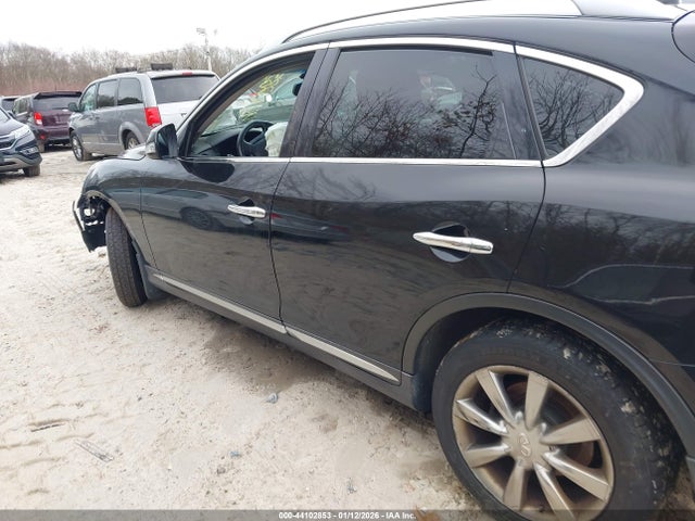 44102853 :رقم المزاد ، JN1BJ0RR3HM414517 vin ، 2017 Infiniti Qx50 مزاد بيع