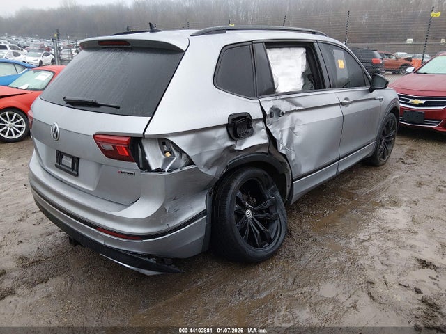 2020 VOLKSWAGEN TIGUAN 3VV2B7AX6LM134408 Photo 3