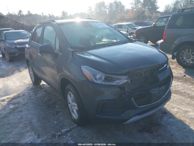 3GNCJPSB0JL164684 Chevrolet Trax Lt