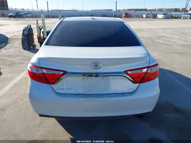 4T1BF1FK0FU016461 Toyota CAMRY SE