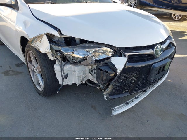4T1BF1FK0FU016461 Toyota CAMRY SE