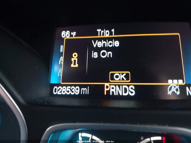 1FMCU0GD3KUA10670 Ford ESCAPE SE