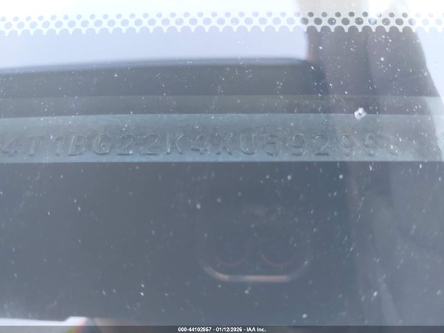 1999 TOYOTA CAMRY 4T1BG22K4XU592998 Photo 8