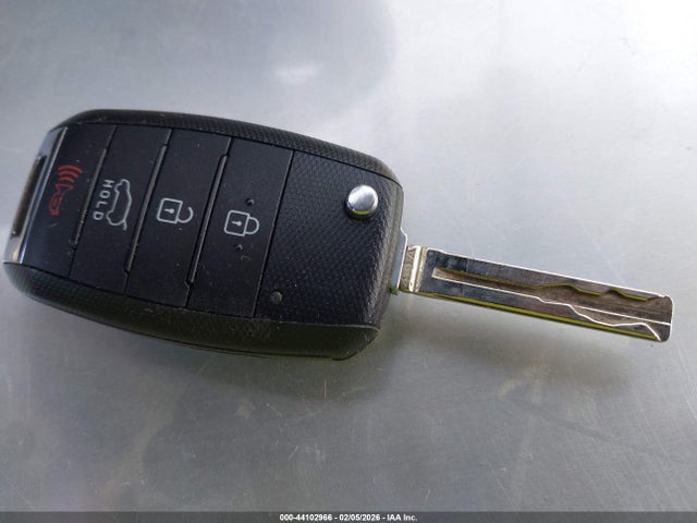 KNDJN2A27F7198951 KIA Soul