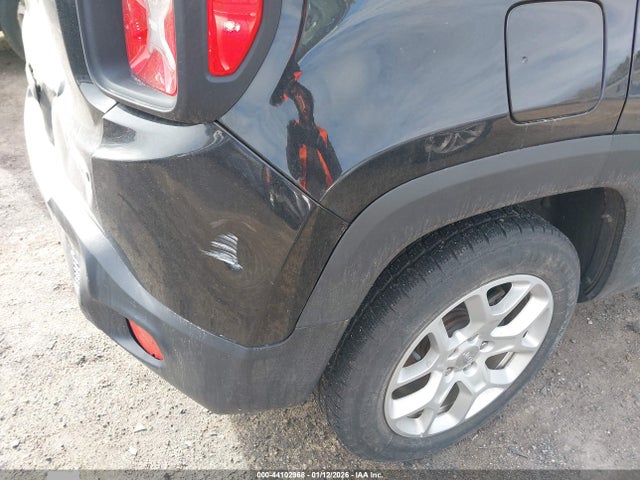 ZACCJBBB9JPG82702 Jeep Renegade Latitude 4x4