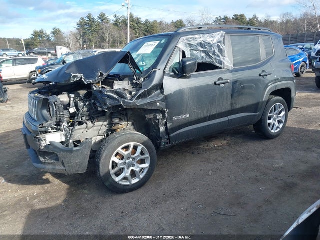 ZACCJBBB9JPG82702 Jeep Renegade Latitude 4x4