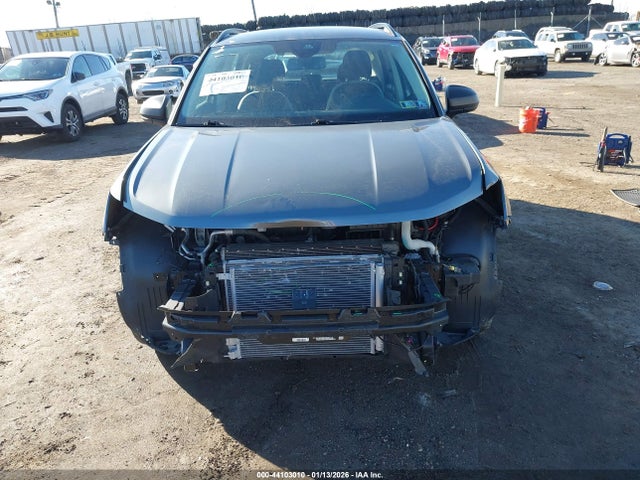 3VVDX7B21NM009400 Volkswagen Taos 1.5t S