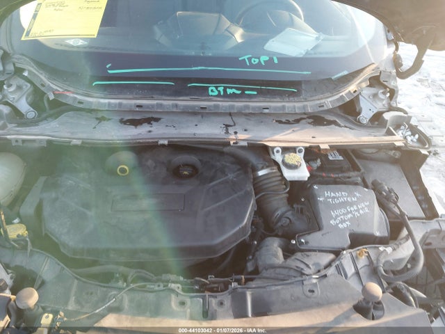 1FMCU9G93HUD59210 Ford ESCAPE SE