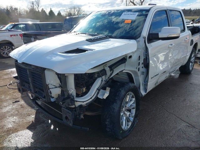 2021 Ram 1500 Laramie  4x4 5'7 Box მანქანა იყიდება აუქციონზე, vin: 1C6SRFJT9MN778775, აუქციონის ნომერი: 44103094