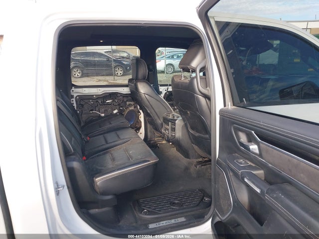 2021 Ram 1500 Laramie  4x4 5'7 Box მანქანა იყიდება აუქციონზე, vin: 1C6SRFJT9MN778775, აუქციონის ნომერი: 44103094