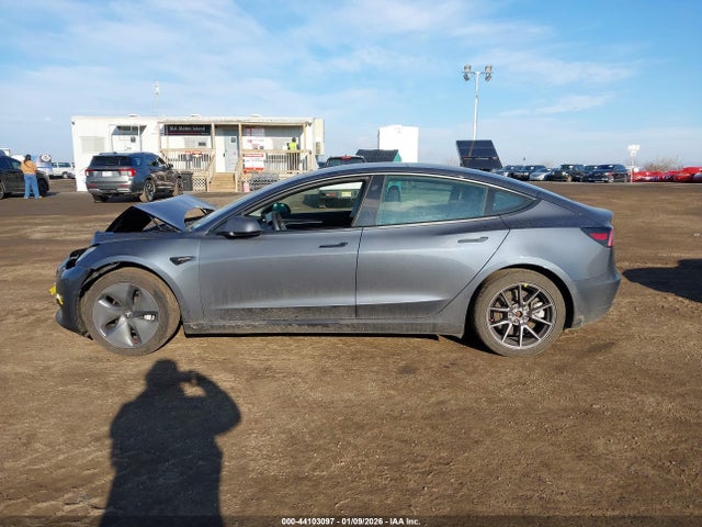 5YJ3E1EB6NF318180 Tesla Model 3 Long Range Dual Motor All-wheel Drive