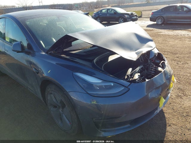 5YJ3E1EB6NF318180 Tesla Model 3 Long Range Dual Motor All-wheel Drive