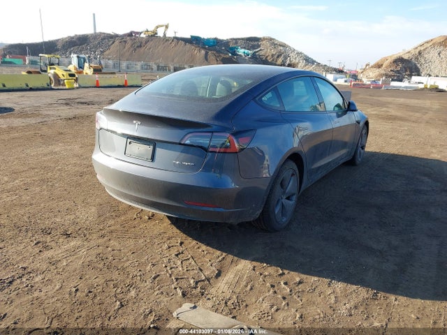 2022 TESLA MODEL 3 5YJ3E1EB6NF318180 Photo 3