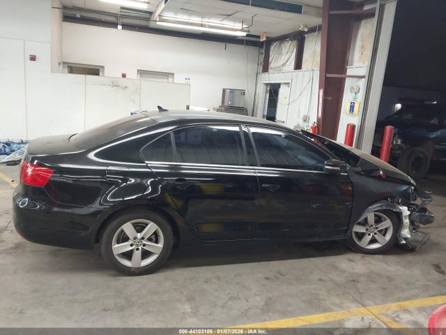 3VWD17AJ7EM328144 Volkswagen Jetta 1.8t Se