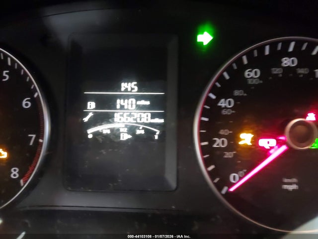 3VWD17AJ7EM328144 Volkswagen Jetta 1.8t Se