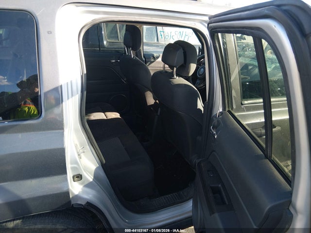 44103167 :رقم المزاد ، 1J4NT1GA0BD121103 vin ، 2011 Jeep Patriot Sport مزاد بيع