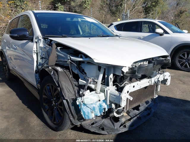2018 MITSUBISHI OUTLANDER SPORT JA4AP3AU8JU014347 Photo 5