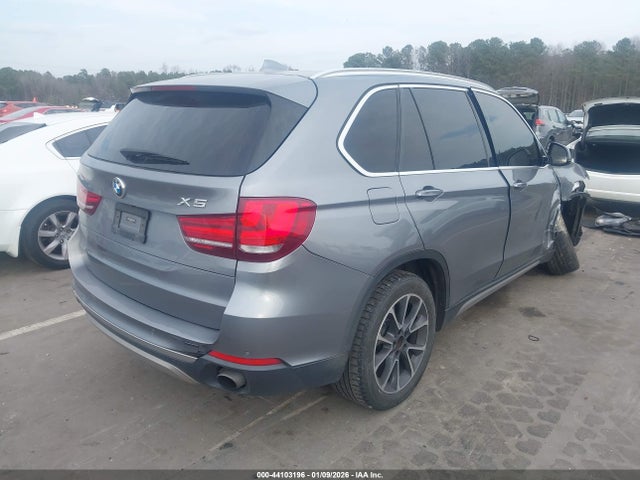 2017 BMW X5 5UXKR0C50H0V49763 Photo 3