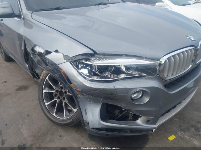 2017 BMW X5 5UXKR0C50H0V49763 Photo 5