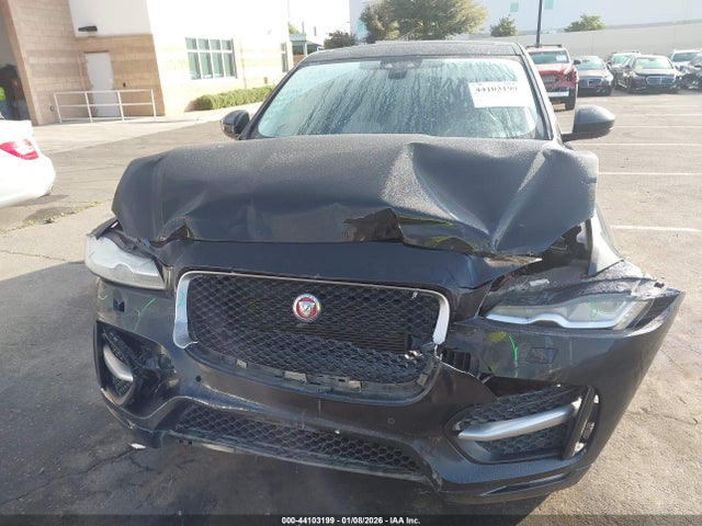 2017 JAGUAR F-PACE SADCL2BV9HA047367 Photo 5