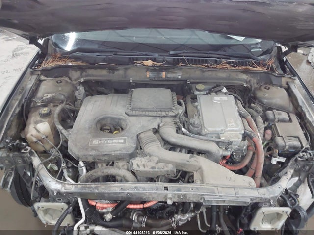 3FA6P0LU0FR172757 Ford Fusion Hybrid Se