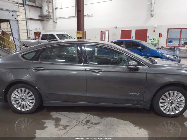 3FA6P0LU0FR172757 Ford Fusion Hybrid Se