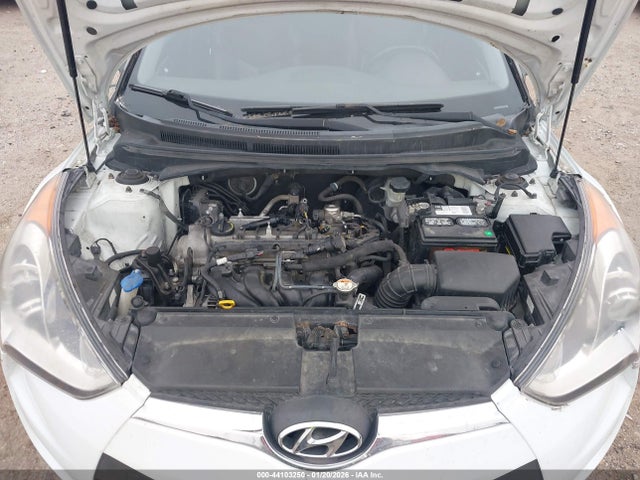 Продажа на аукционе авто 2015 Hyundai Veloster Flex, vin: KMHTC6AD2FU220536, номер лота: 44103250