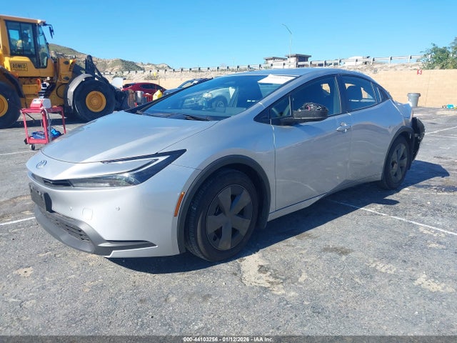 JTDACAAU5T3065917 Toyota Prius Le