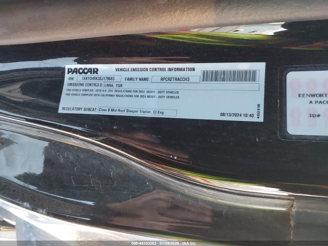 Продажа на аукционе авто 2025 Kenworth T680, vin: 1XKYD49X3SJ179683, номер лота: 44103263
