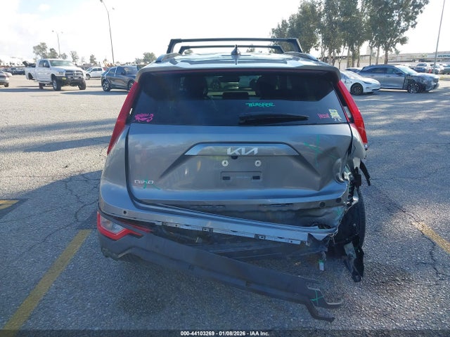 KNDCR3LE4R5205798 KIA NIRO EX