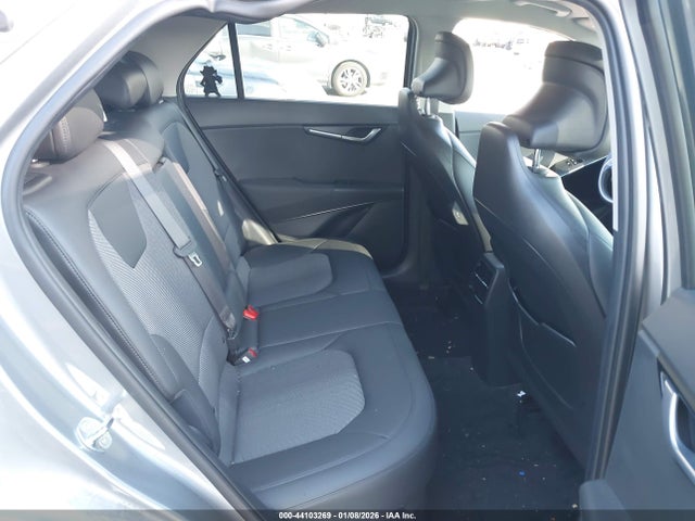 KNDCR3LE4R5205798 KIA NIRO EX