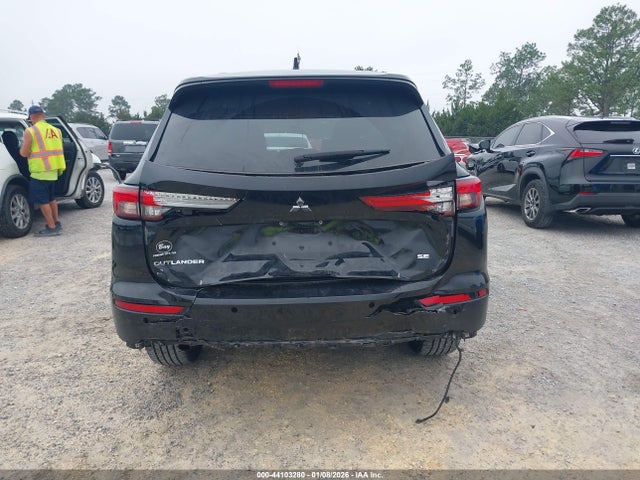 Продаж на аукціоні авто 2024 Mitsubishi Outlander Se 2.5 2wd/se Black Edition S-awc/se Black Edition W/pano Roof, vin: JA4J3VA85RZ037058, номер лоту: 44103280