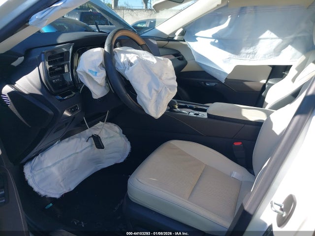 JTJCHMAA4R2014700 Lexus RX 350