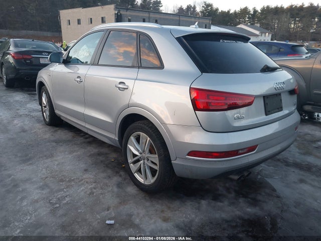 2018 AUDI Q3 WA1ECCFS5JR024759 Photo 2