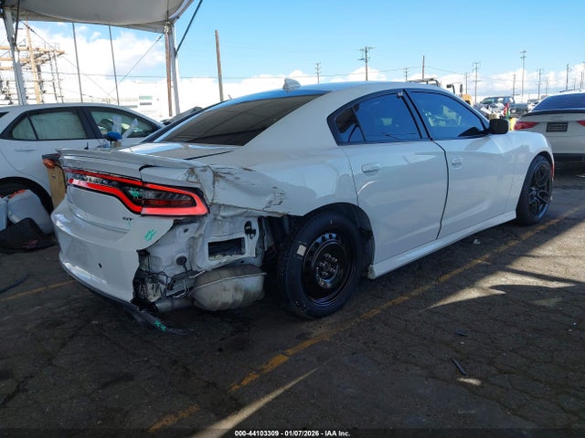 2C3CDXHG0NH220516 Dodge Charger Gt Rwd