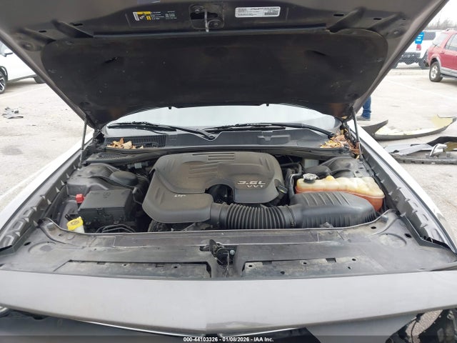 44103326 :رقم المزاد ، 2C3CDZAG4KH751221 vin ، 2019 Dodge Challenger Sxt مزاد بيع