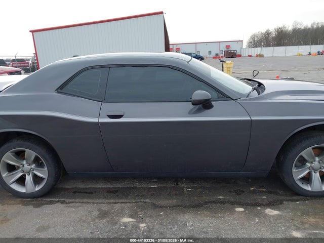 44103326 :رقم المزاد ، 2C3CDZAG4KH751221 vin ، 2019 Dodge Challenger Sxt مزاد بيع