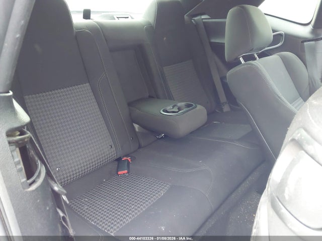 44103326 :رقم المزاد ، 2C3CDZAG4KH751221 vin ، 2019 Dodge Challenger Sxt مزاد بيع