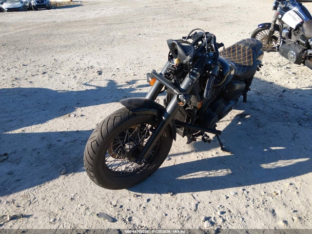 JH2RC5371KK900246 Honda Vt750 C2b