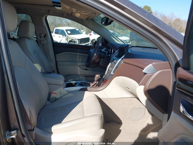 44103361 :رقم المزاد ، 3GYFNBEY6BS614062 vin ، 2011 Cadillac Srx Performance Collection مزاد بيع