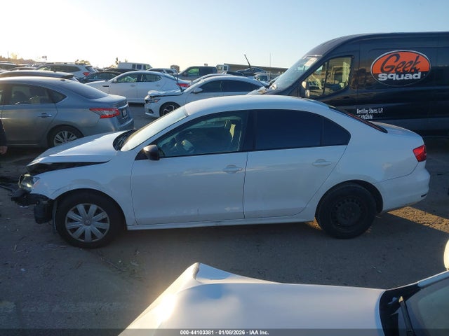 3VW2K7AJ9FM296979 Volkswagen Jetta 2.0l S