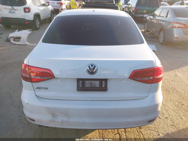 3VW2K7AJ9FM296979 Volkswagen Jetta 2.0l S