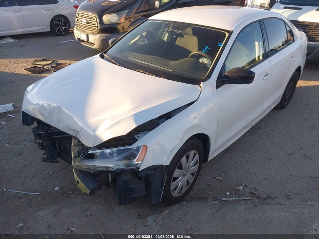 3VW2K7AJ9FM296979 Volkswagen Jetta 2.0l S