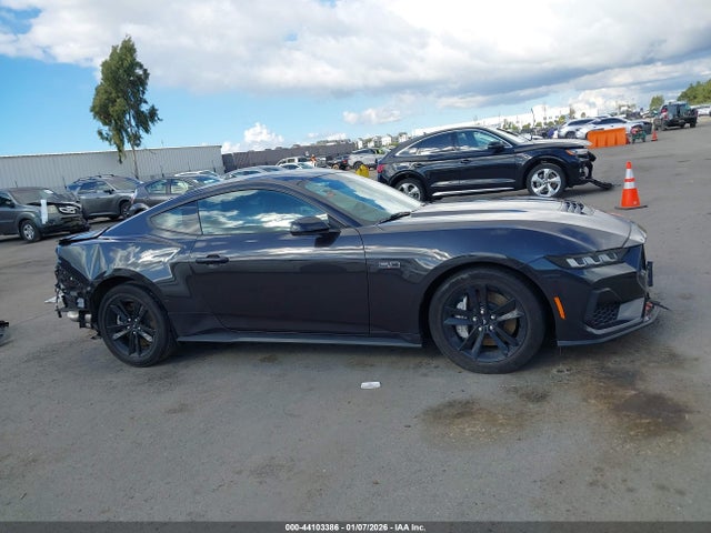 1FA6P8CFXR5410220 Ford Mustang Gt Fastback