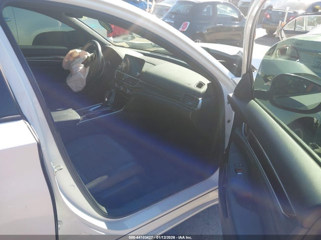 1HGCV1F38LA151223 Honda Accord Sport