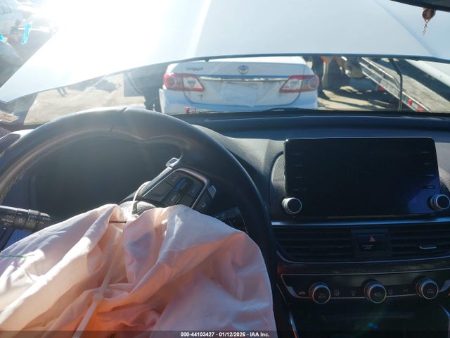 1HGCV1F38LA151223 Honda Accord Sport