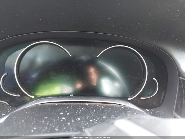 2017 BMW 740I WBA7E2C57HG740096 Photo 6